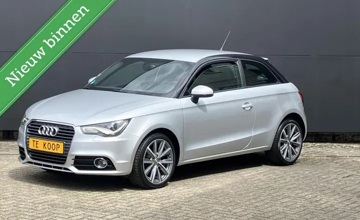 Audi A1 1.2 TFSI Attraction Pro Line Business Key-less Xenon uit 2012 bij Autobedrijf Erik Küpper
